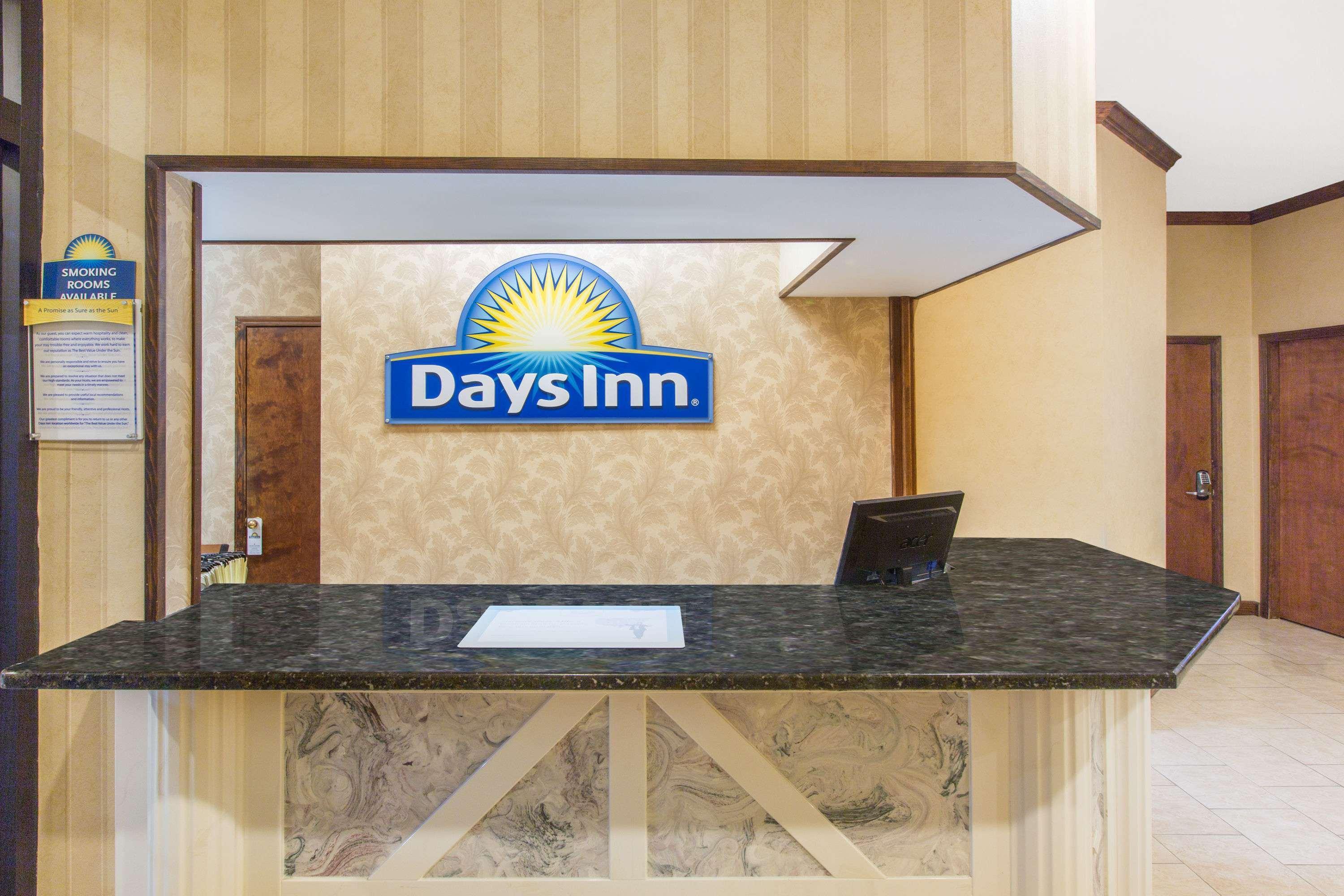 Days Inn By Wyndham Lonoke Buitenkant foto